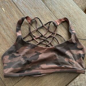 Lululemon Born to be Wild Sports Bra (size 6)